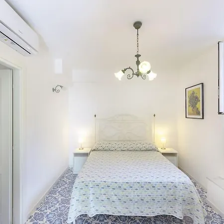 Capri Sight Apartament *