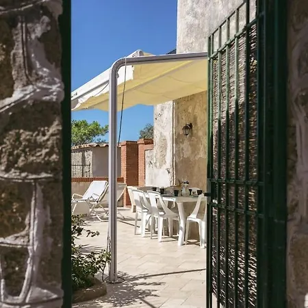 Capri Sight פרוסידה